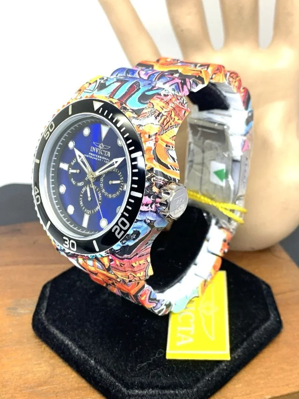 Invicta Mens Watch 47856 Pro Diver Graffiti Quartz Blue Dial Day Date Steel 48mm